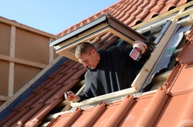 Pose de fenêtres de toit Velux à Caunay